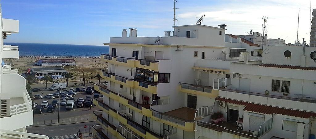 Charming With Sea View Apartment Monte Gordo Cameră foto